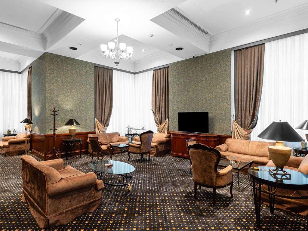 Moevenpick Hotel Tasjkent Restaurant foto